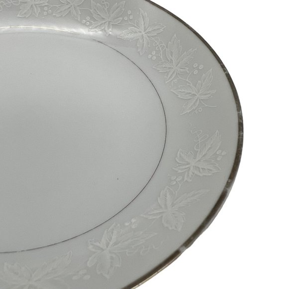 Fine China of Japan Huntington 2 Fruit Dessert Bowls White Flowers Platinum Trim - Picture 4 of 8